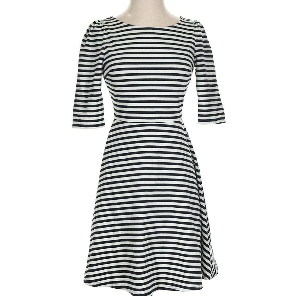Pomelo Black and White Striped Long Sleeve Dress